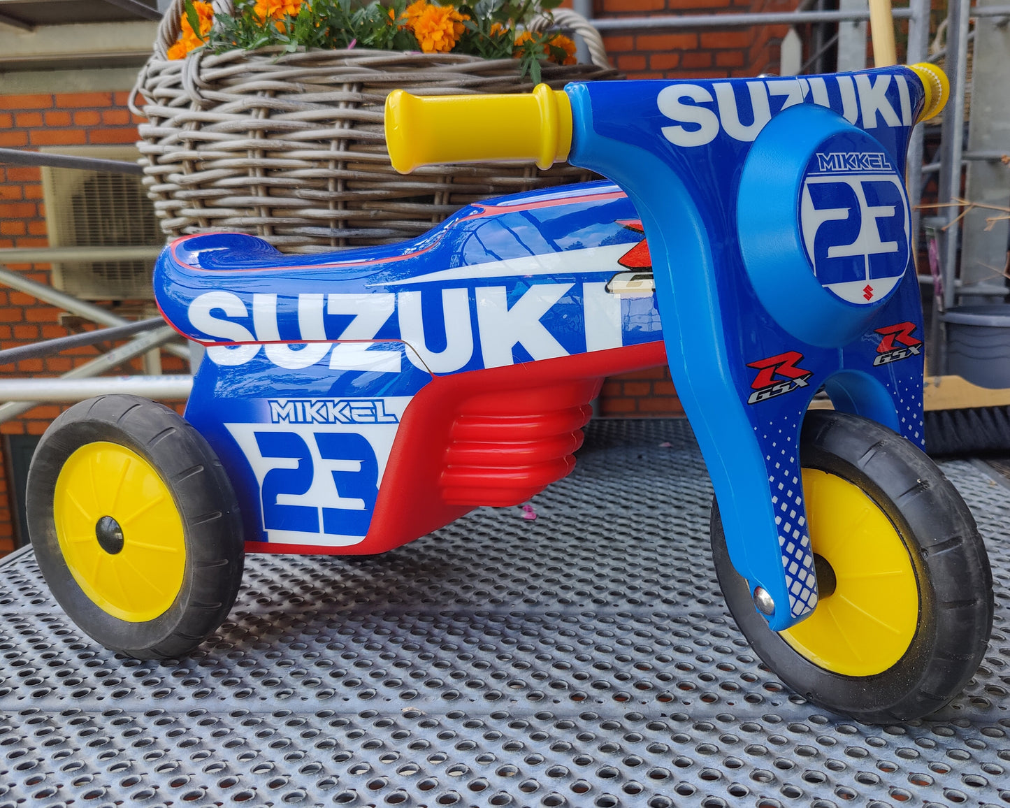 Børne Scooter - Suzuki GSX 650